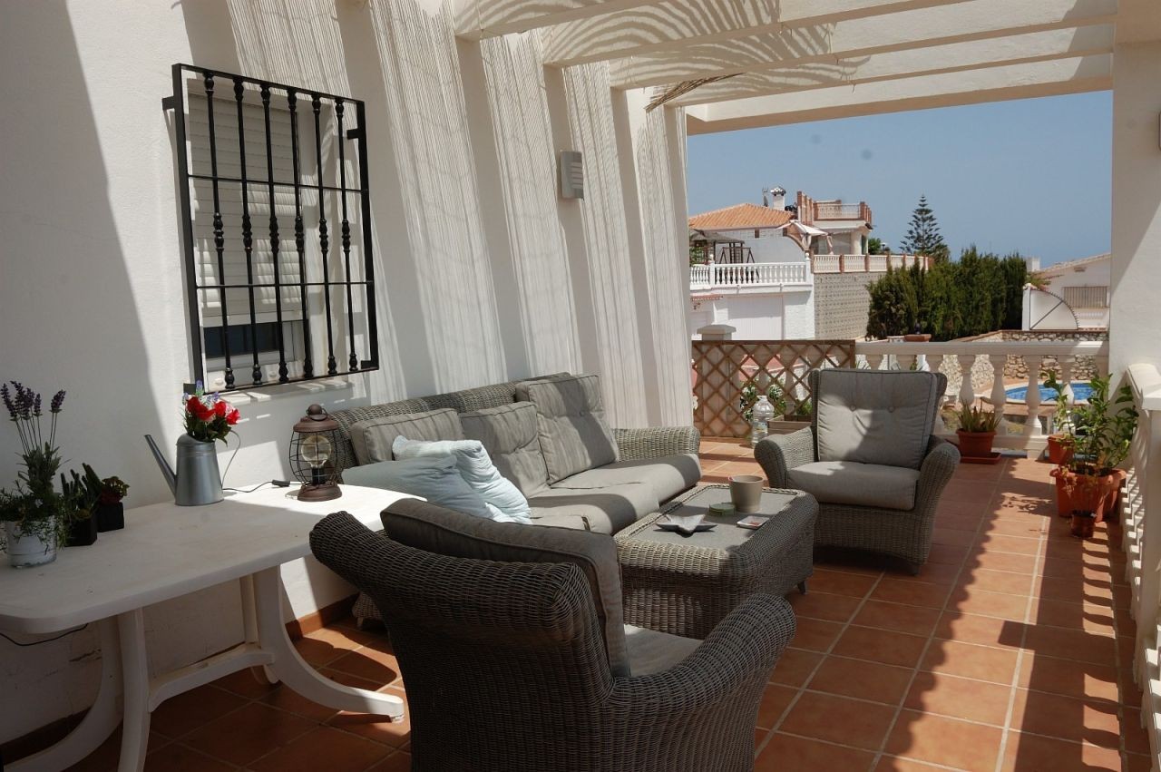 Chalet independiente en venta en Benajarafe, Rincón de la Victoria